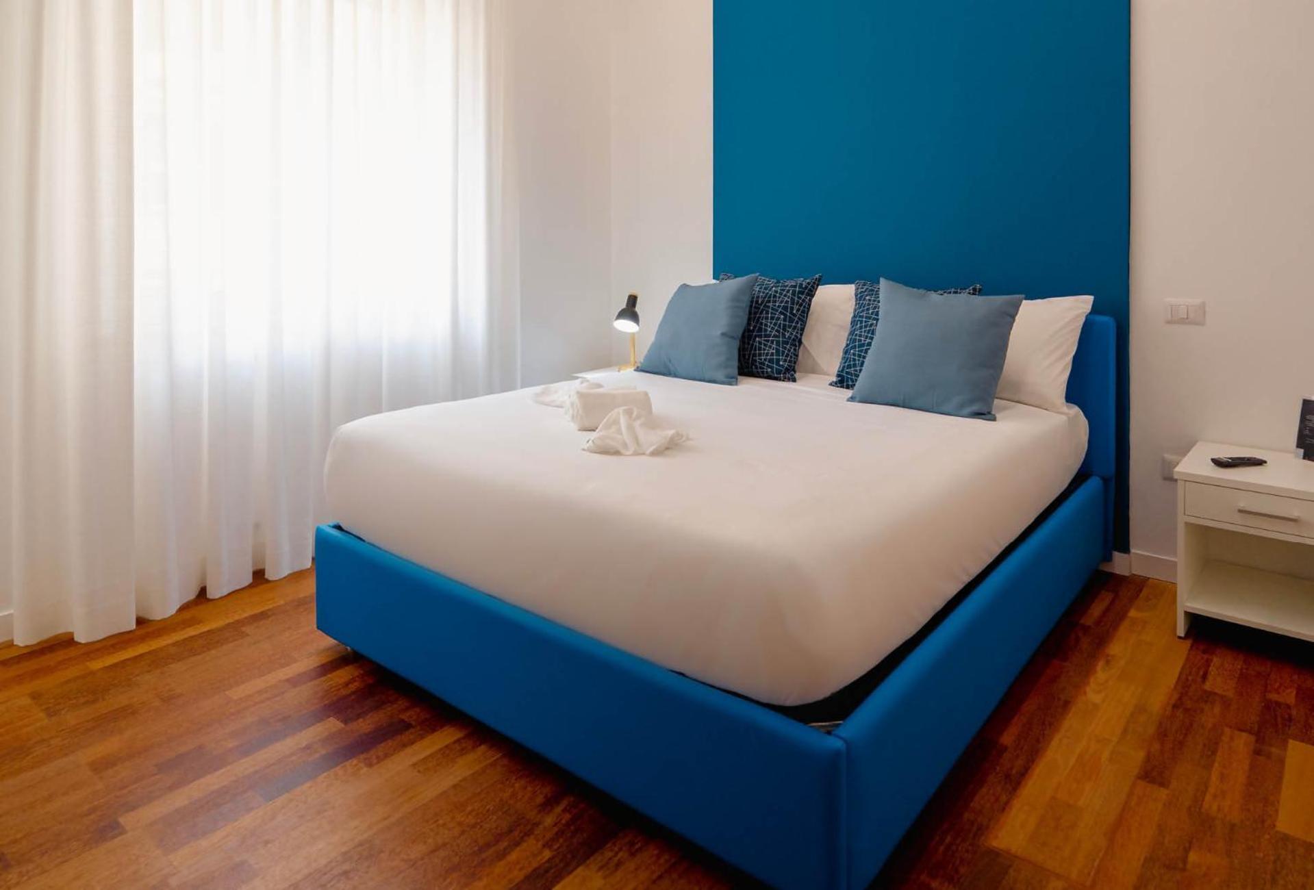 Interno 5 * Naples