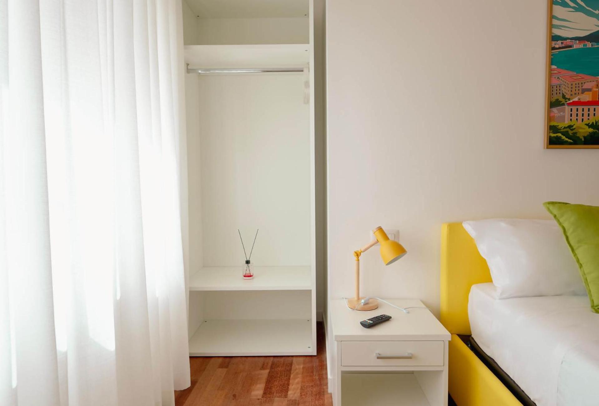 Interno 5